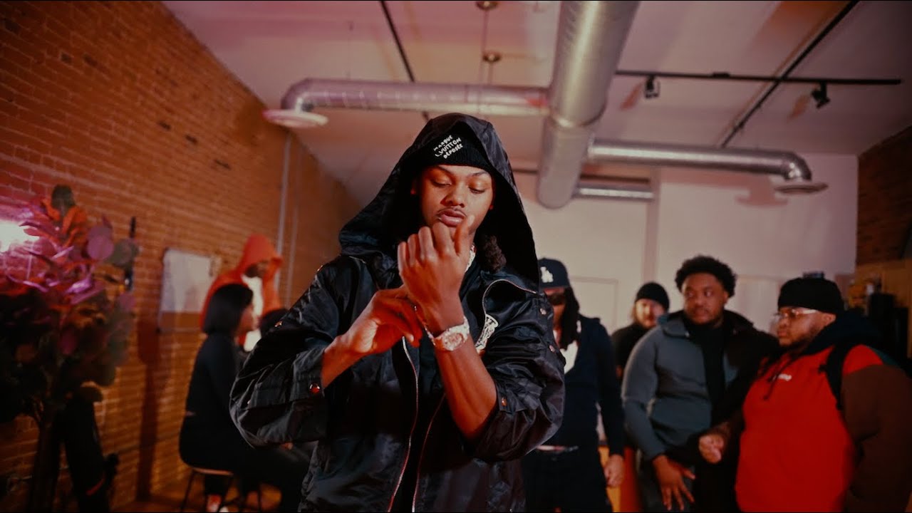 Babyfxce E – Late Night