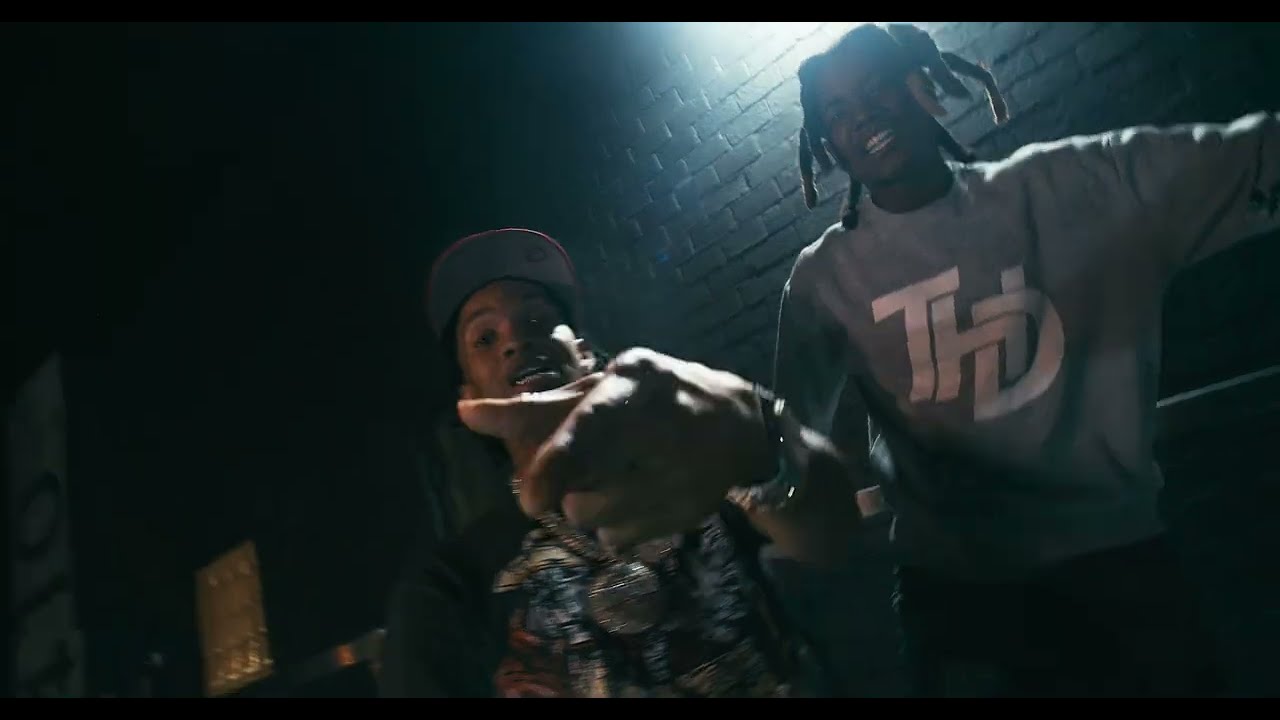 Stunna 4 Vegas feat. Karnique All Bout Money – CAROLINA KILL