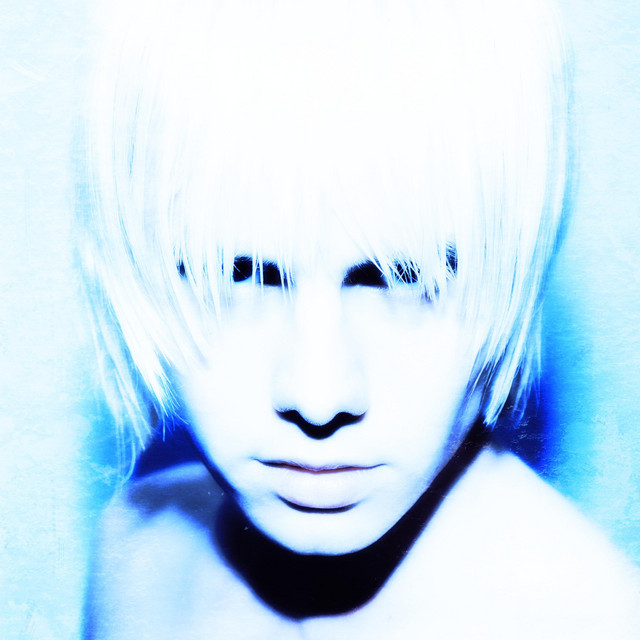tonser – wolf (10 tracks)