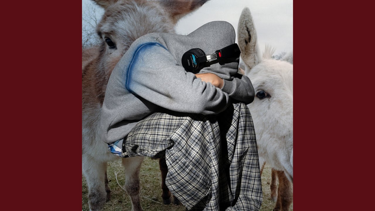 Geezer feat. Love Spells & Truly Young - Doggy