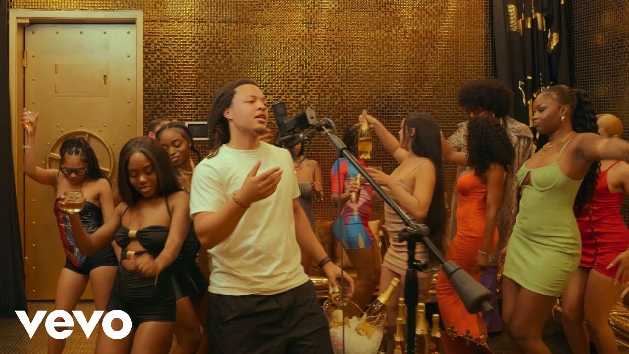 Domani feat. Trinidad James - SEXYY