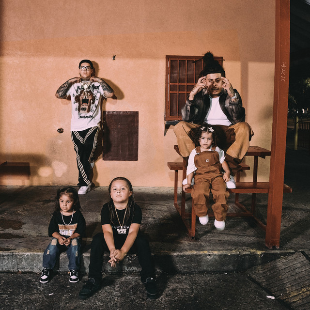 Peso Peso & Hoodlum - Family Matters (10 tracks)