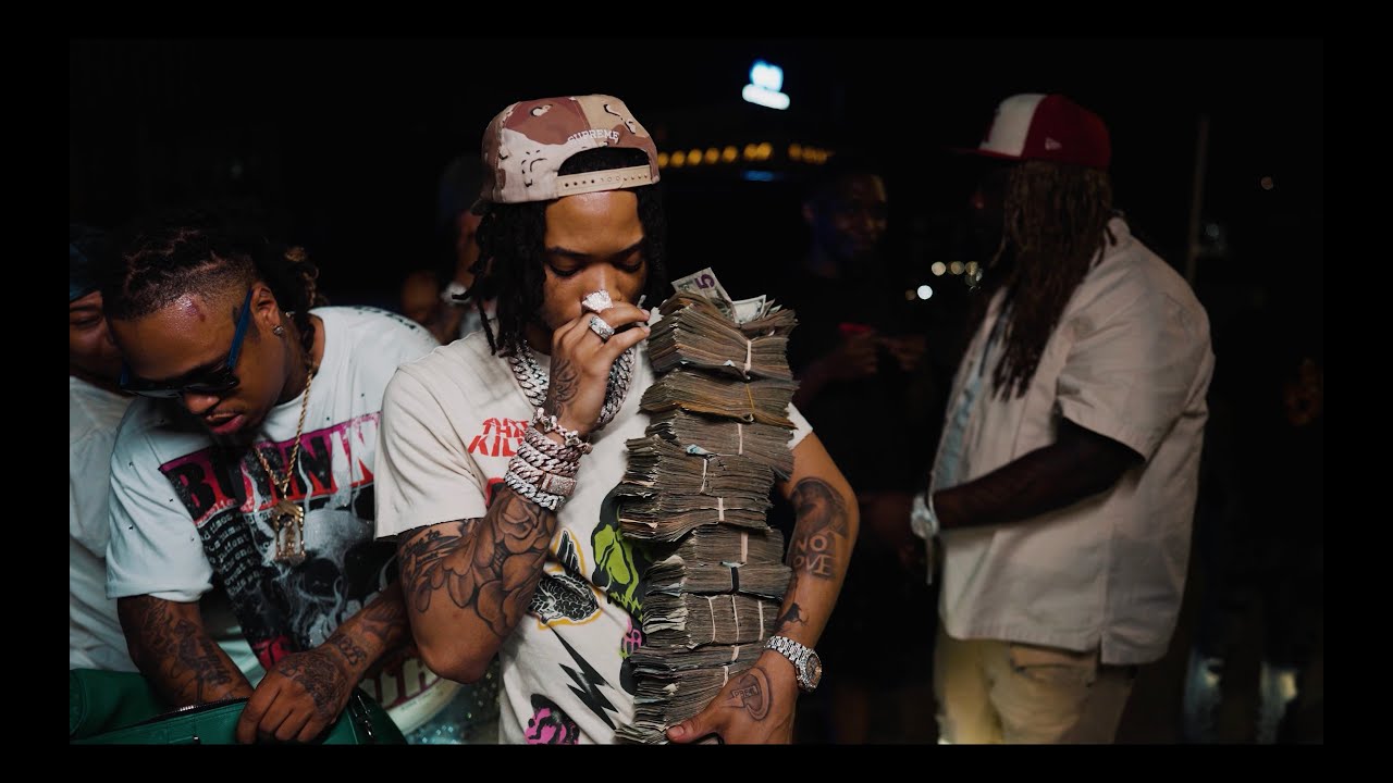 Lil Migo feat. Trap Wizard - Stay On Yo Grind