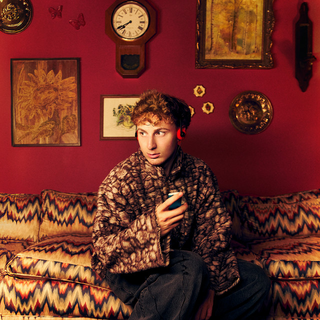 gio. – FINE BY ME (12 tracks)