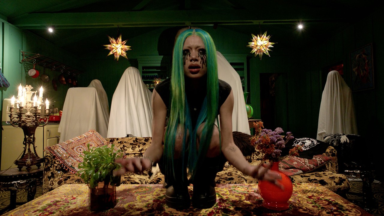 Molly Santana – Solo