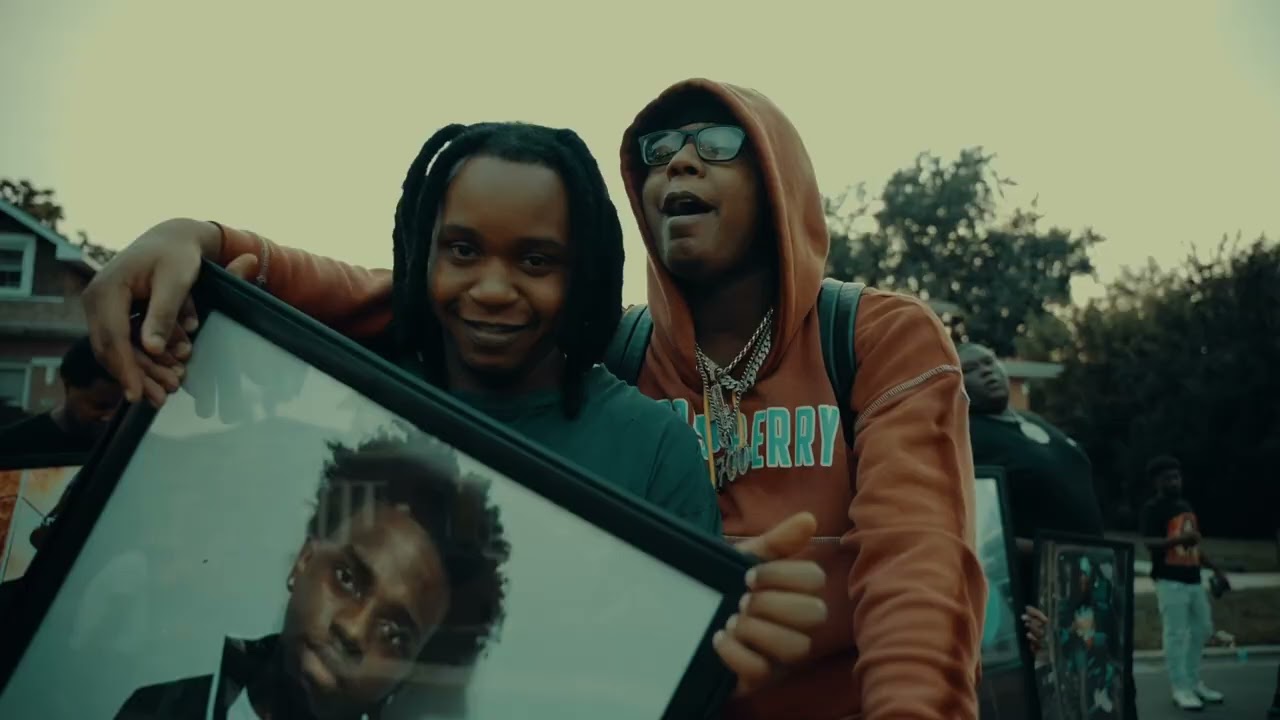 VonOff1700 & TrippBuckzz – Hood Legends